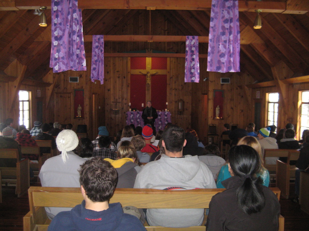 Chapel.interior.winter